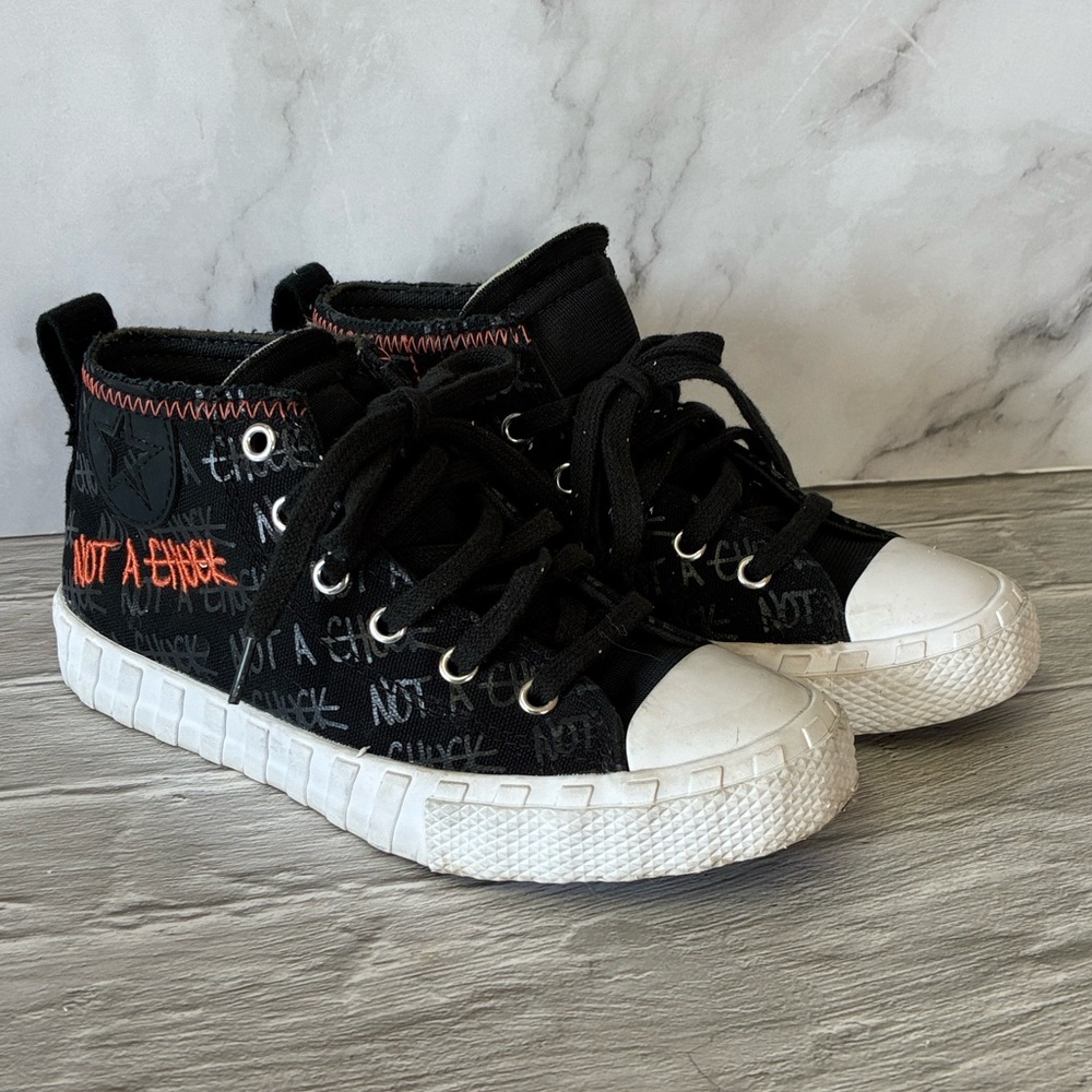 Converse UNT1TL3D High Top Not A Chuck Sneakers Youth Size 2
